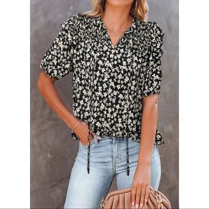 Boho Floral Smocked Ruffled Sleeves V-Neck Blouse